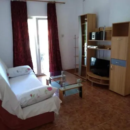 Miocic Apartman *