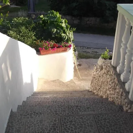 Miocic Apartman