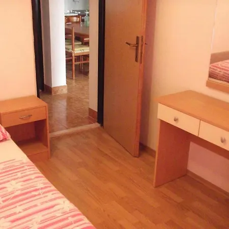 Miocic Apartman