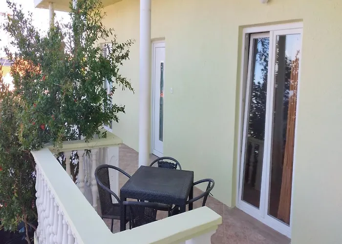 Miocic Апартаменты Ражанац