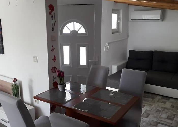 Апартаменты Miocic *